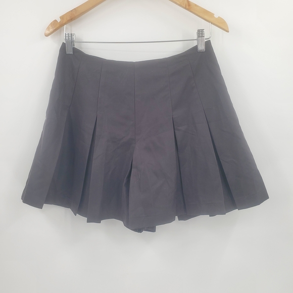 ♧ DO+BE Black Pleated Skort Size Medium - Picture 1 of 10